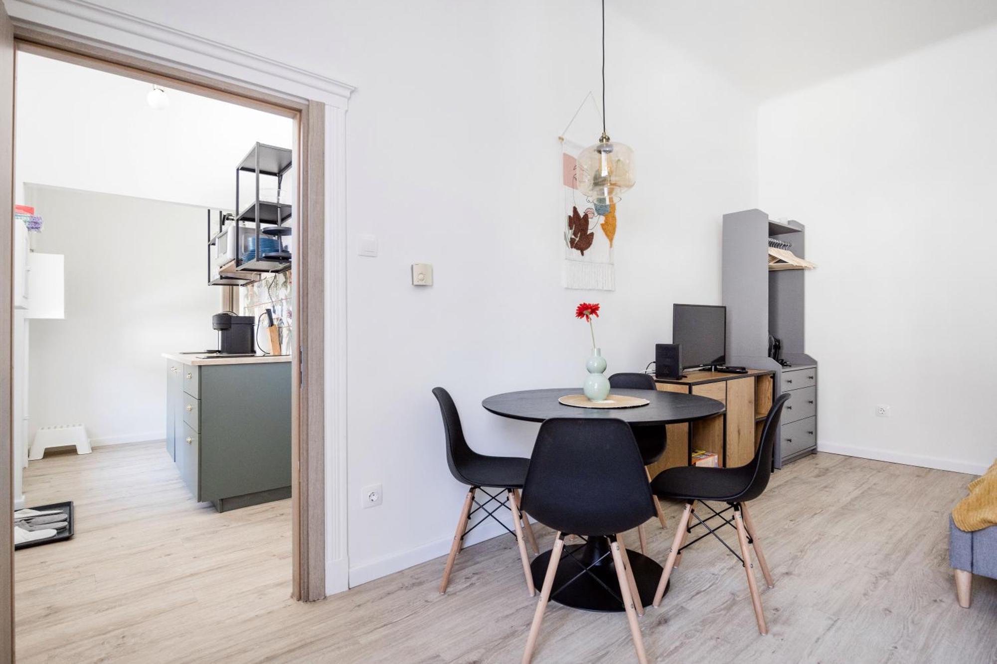 Stylish And Colourful Apartment In The City Centre 布达佩斯 外观 照片