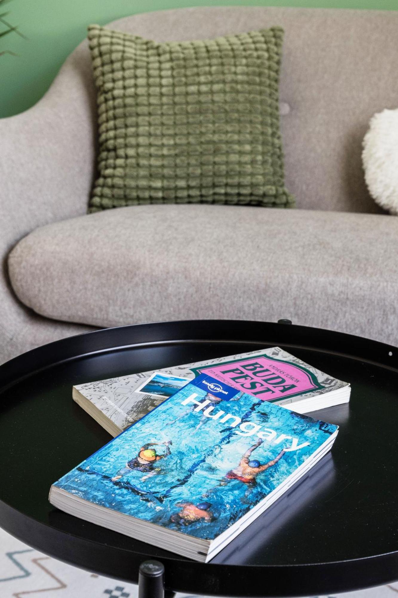 Stylish And Colourful Apartment In The City Centre 布达佩斯 外观 照片
